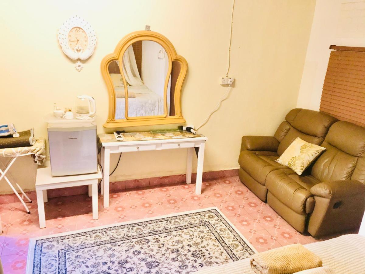 פנתאי צנאנג Dar Yasmine Motel מראה חיצוני תמונה